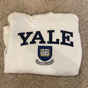 Women’s Yale Sweatshirt, white crest logo, hoodie XS
